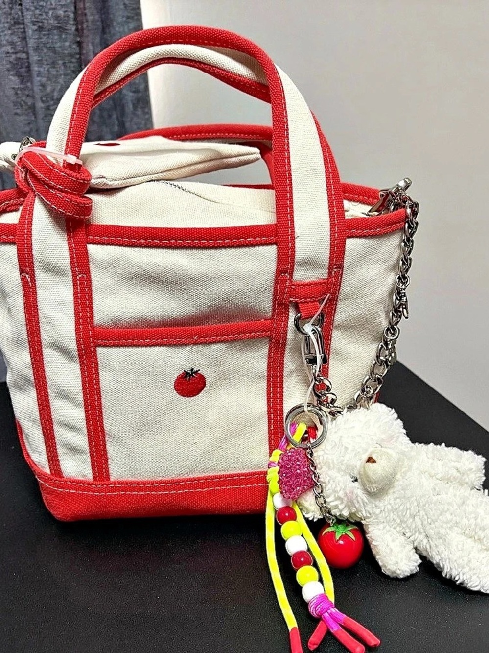 Madden Girl Tomato Mini Tote Canvas Tote Bag in Red & White NWT